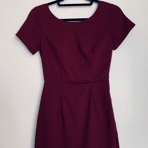 BRAND NEW Maroon knee length dress (Size Small)